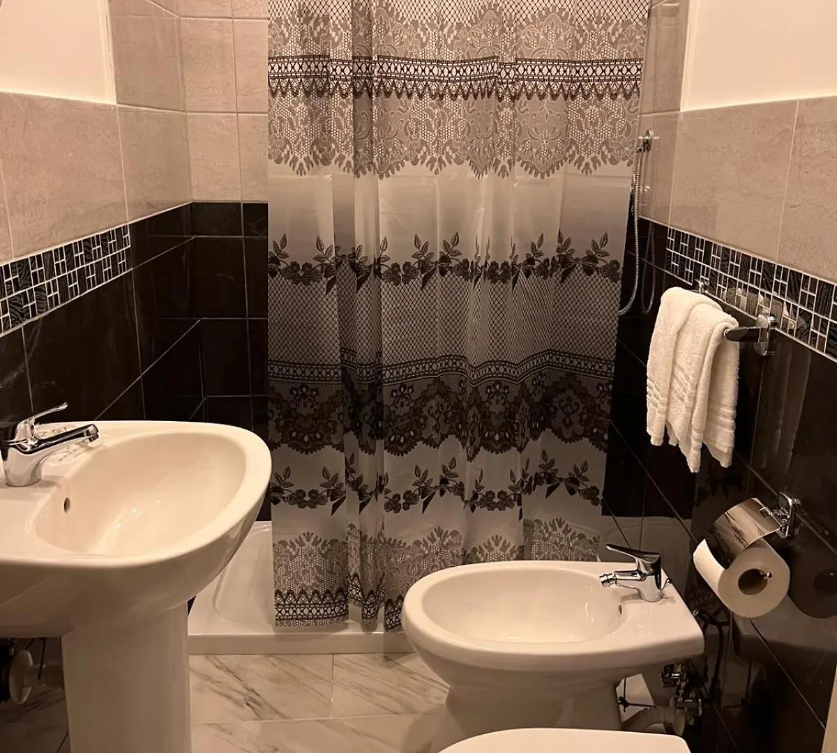 Hotel Ocea Naples 0*,  Italy