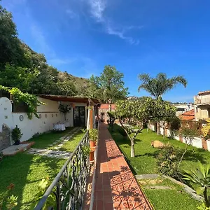 Vittoria Bed & Breakfast Giardini Naxos